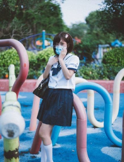 欧美三人组合_4K在线播放