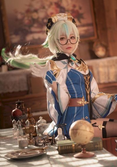 年轻的女教师在线_4K高清完整版播放