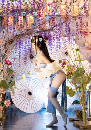脱裤吧国产AVcom_720高清完整版