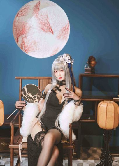 私人点播影院的火爆原因_JVID性感写真