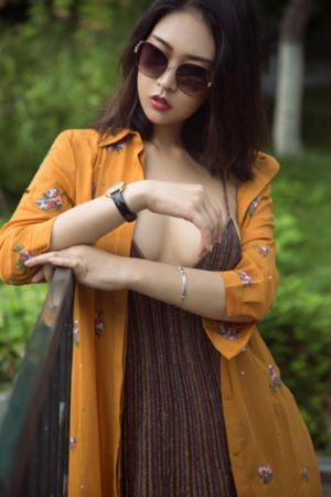 一女双乳被两男吸H小说_国语版完整版