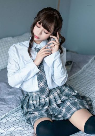 动漫人物肚子疼视频_BD英语全集免费观看