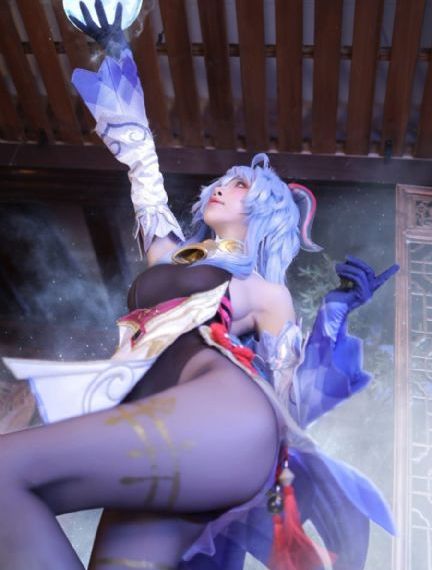 电影院揉女朋友奶头_4K高清视频观看