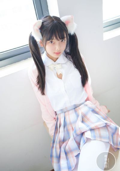 学生看见了老师的内裤和内衣视频_BD英语免费观看超清