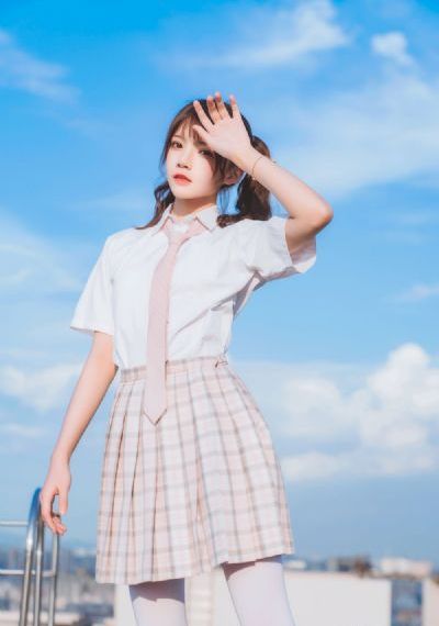 色色av婷婷七月_高清电视剧观看