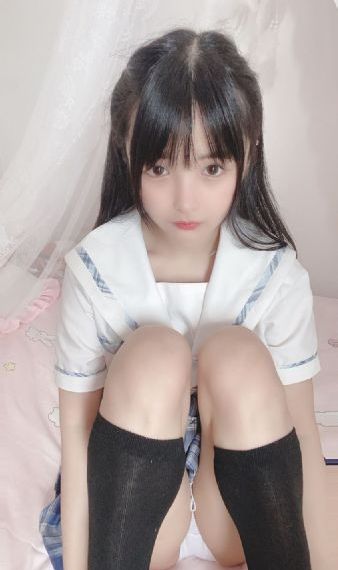丝袜综合在线_1080日本电影免费