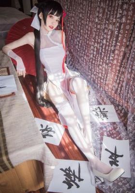 超大胆美女人体艺术_快播高清无删减WWW